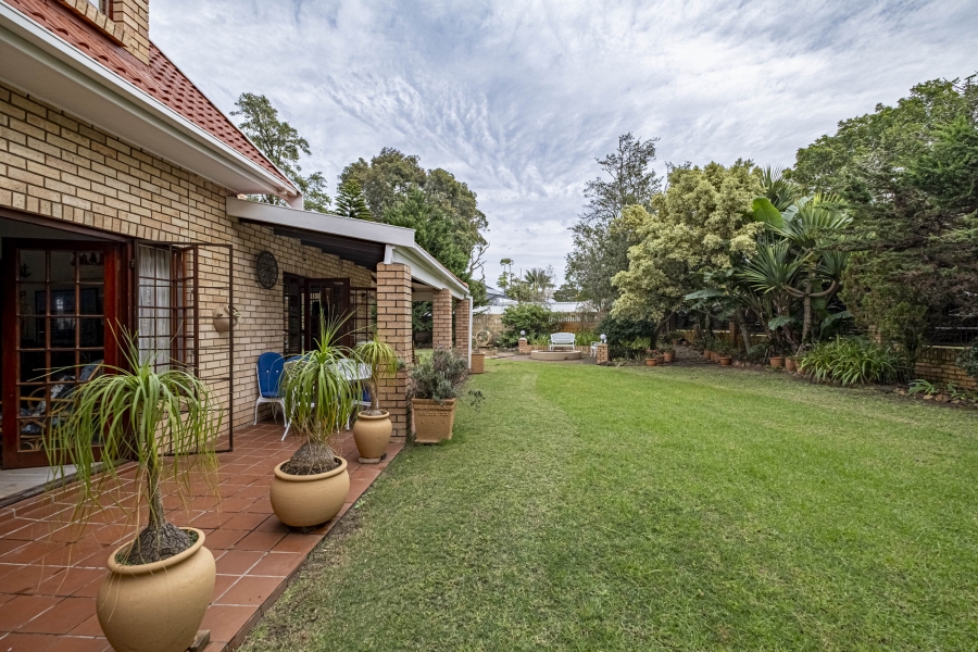 4 Bedroom Property for Sale in Walmer Eastern Cape